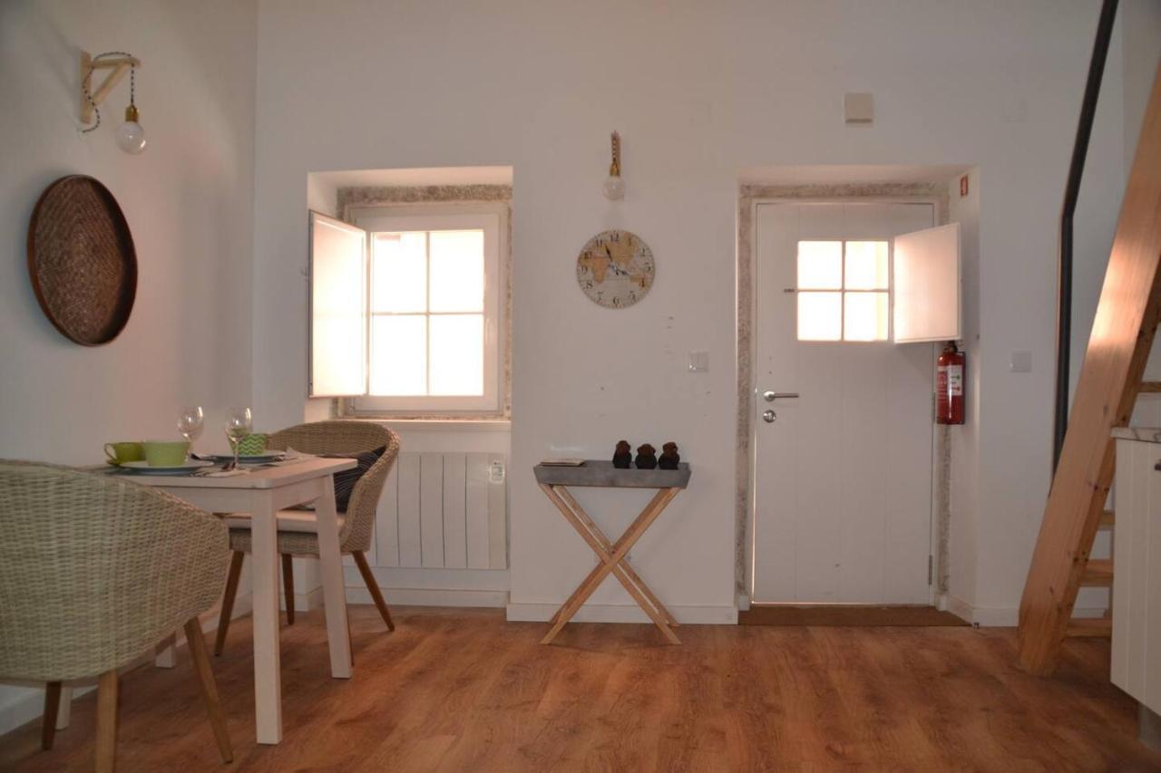 Classic Lisbon Homes: Bright & Central In Belem 外观 照片