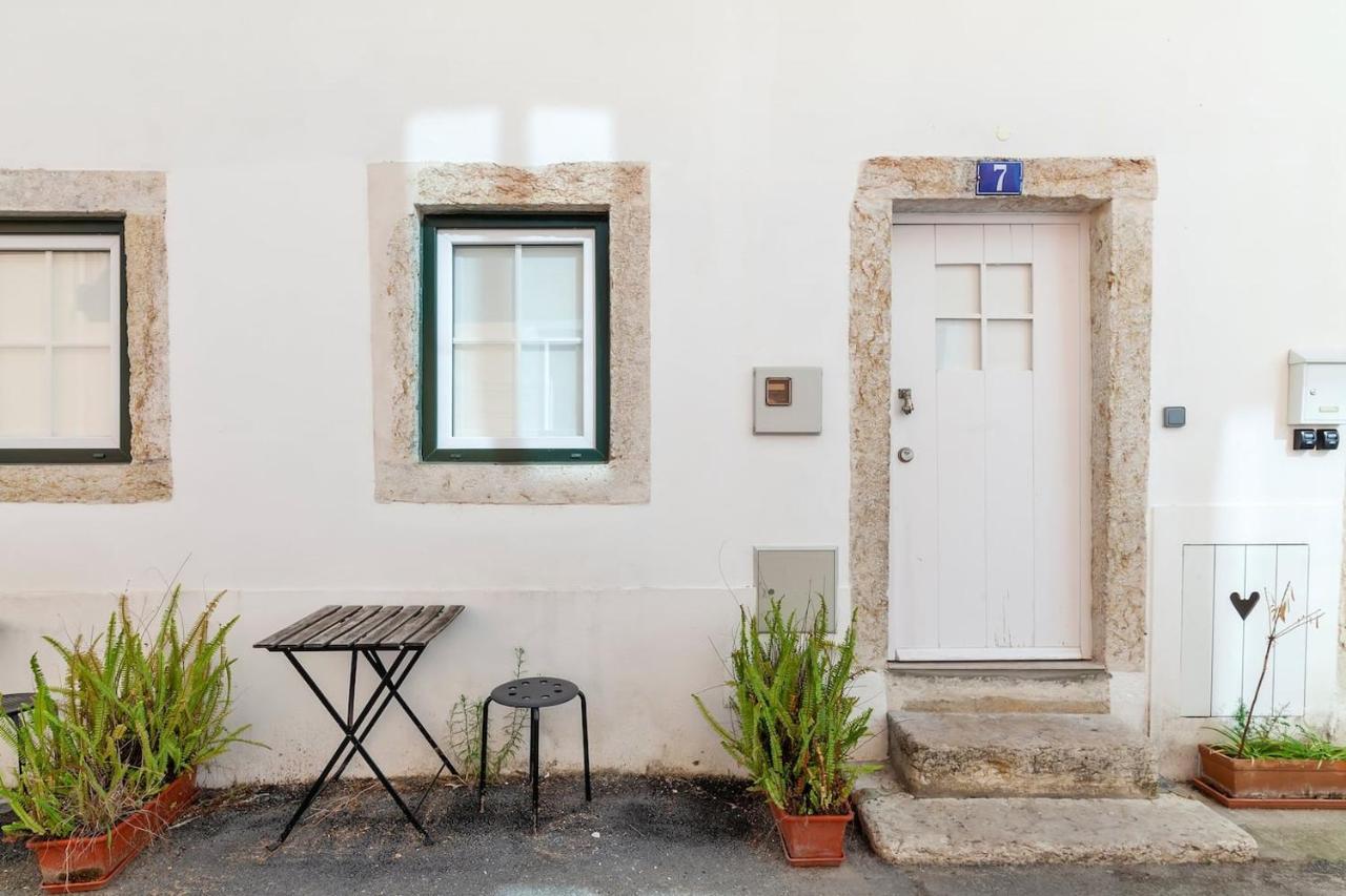 Classic Lisbon Homes: Bright & Central In Belem 外观 照片