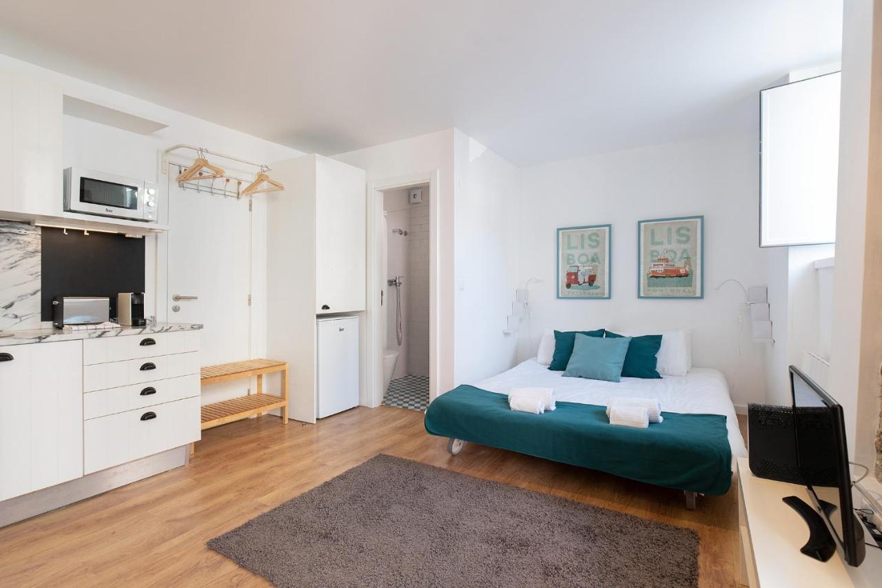Classic Lisbon Homes: Bright & Central In Belem 外观 照片
